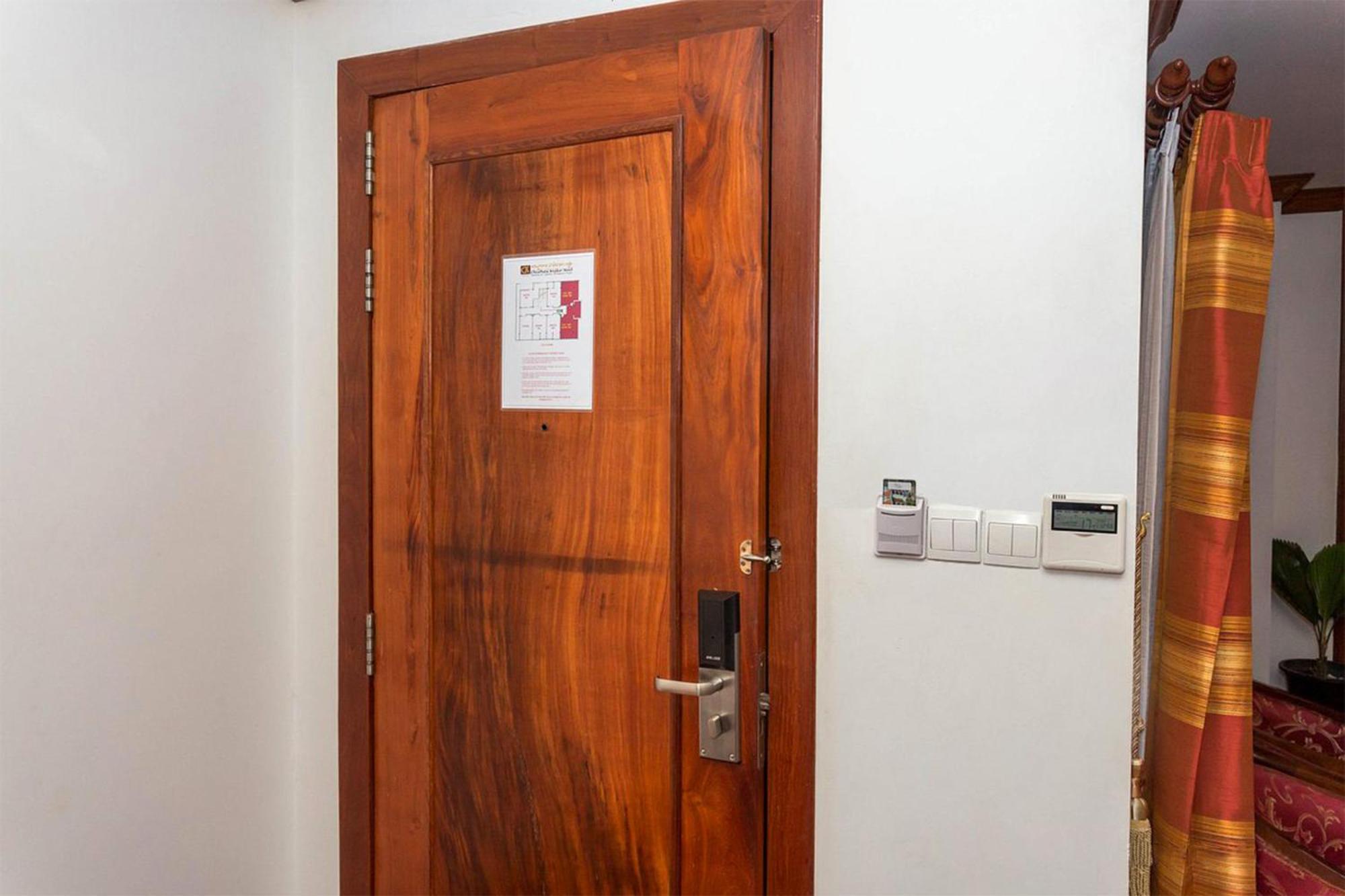 Cheathata Cta Hotel Ciudad de Siem Riep Exterior foto