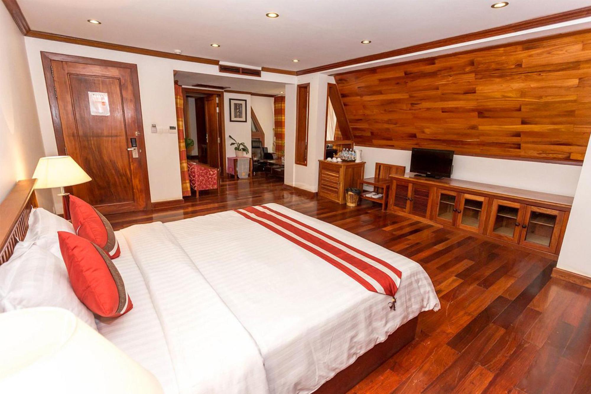 Cheathata Cta Hotel Ciudad de Siem Riep Exterior foto